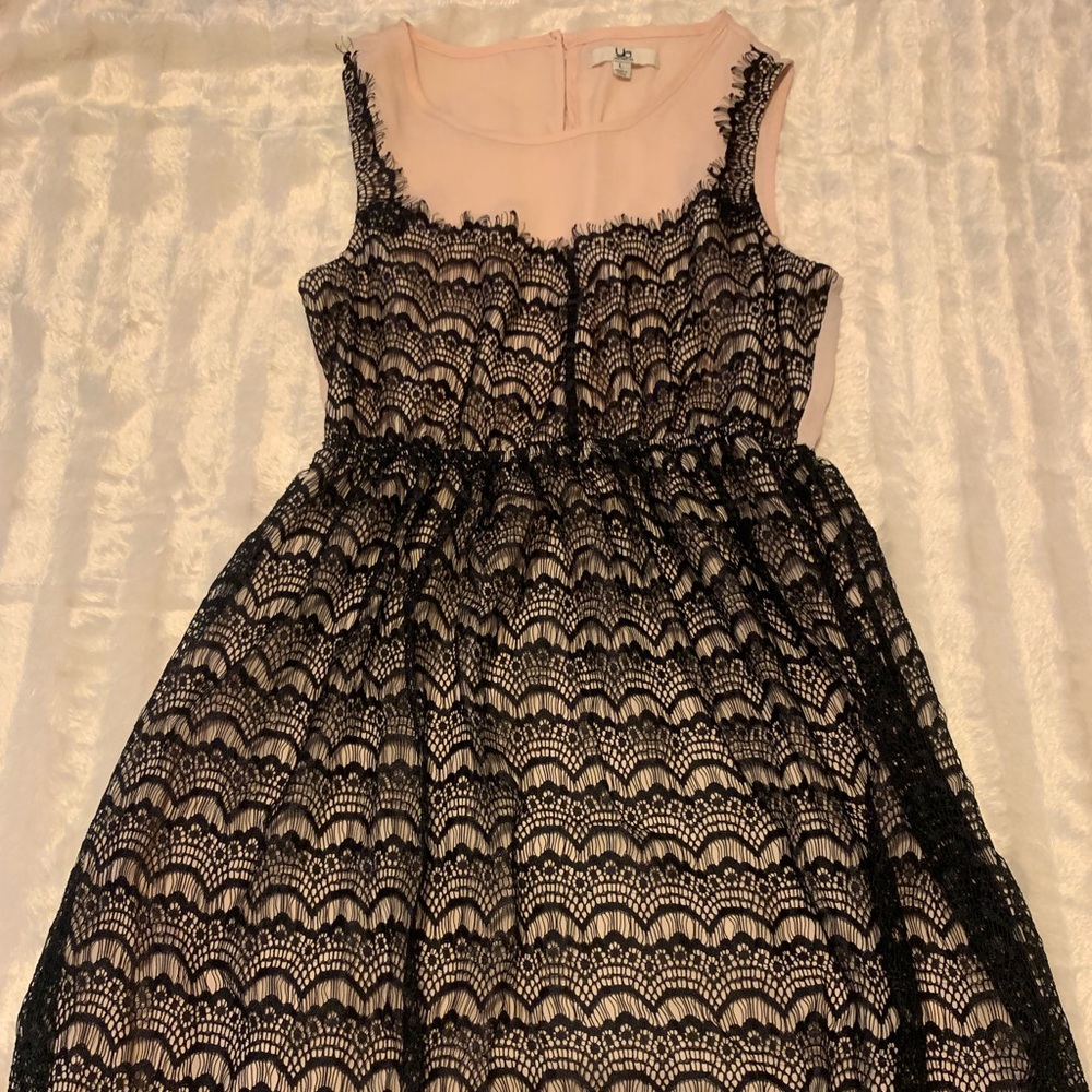 Dress Nude/cream and black